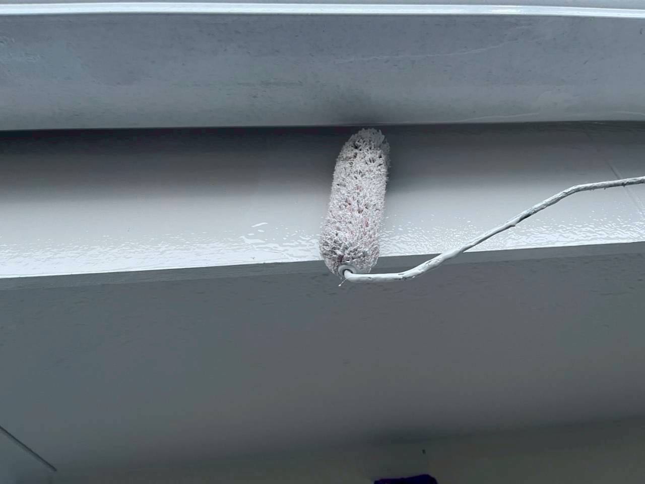 仕上げ塗装2回目です。