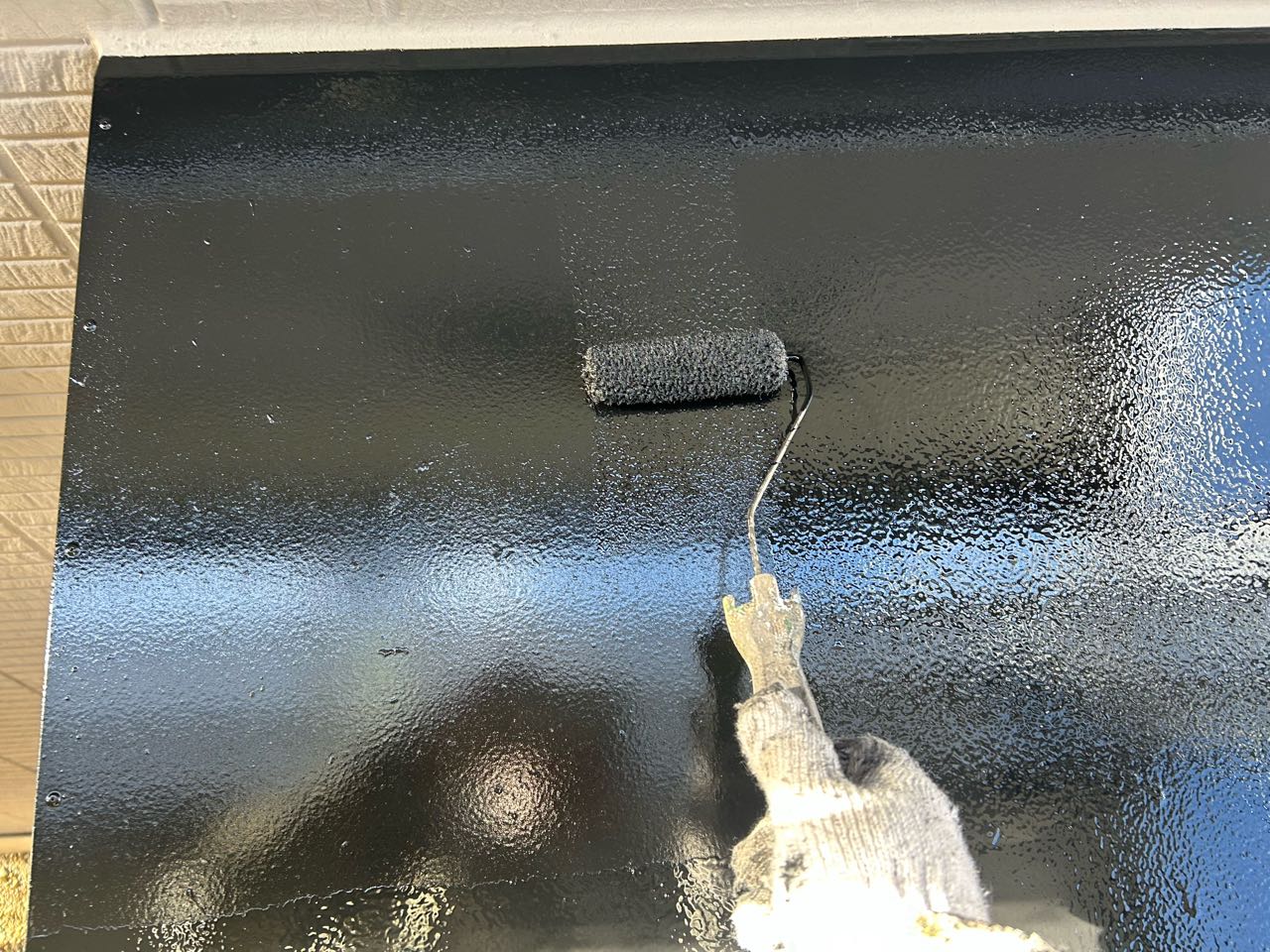 仕上げ塗装2回目です。
