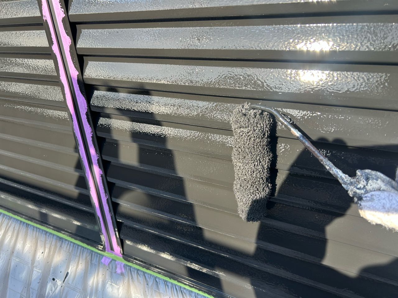 仕上げ塗装2回目です。