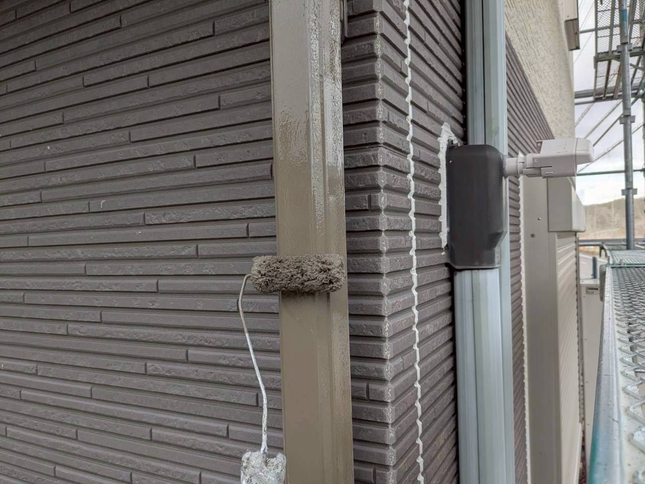 仕上げ塗装2回目です。