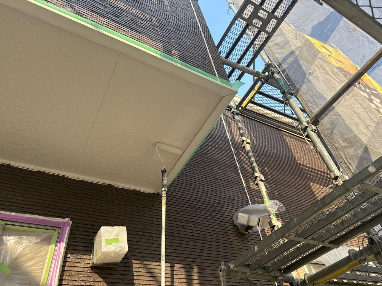 仕上げ塗装2回目です。
