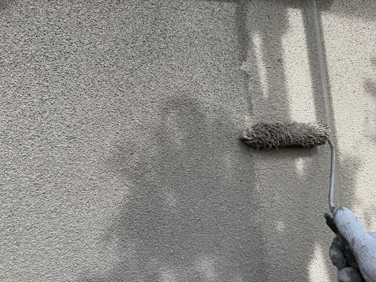 仕上げ塗装2回目です。
