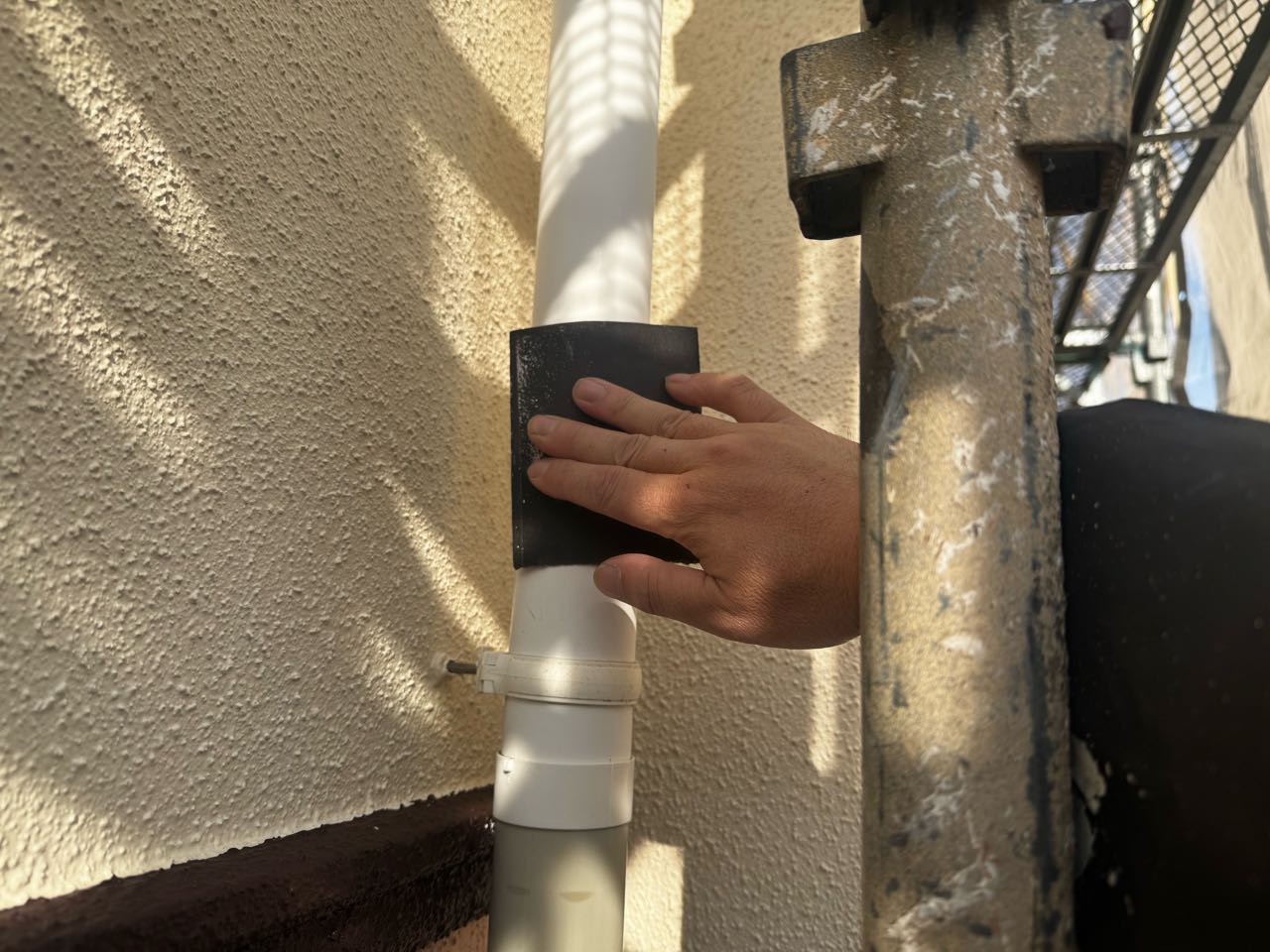 ケレン作業です。