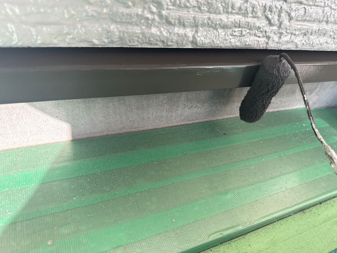 仕上げ塗装2回目です。