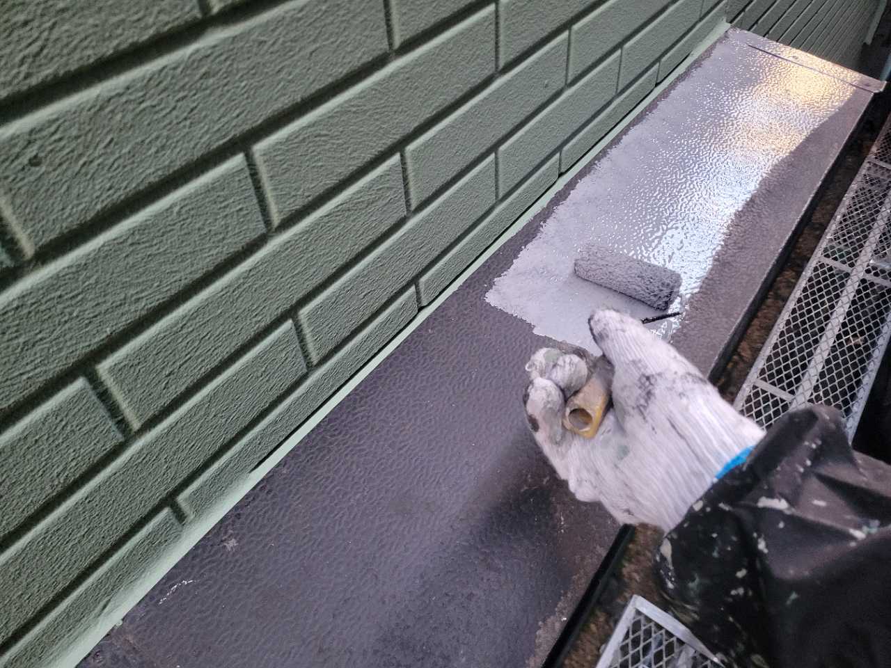 下塗りです。