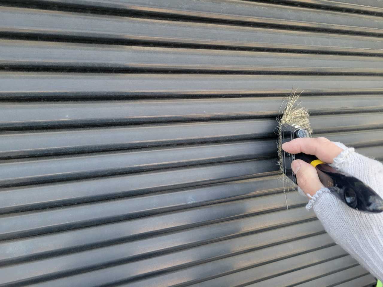 ケレン作業です。