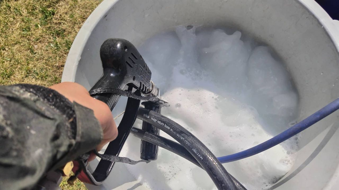 バイオ洗浄原液撹拌。