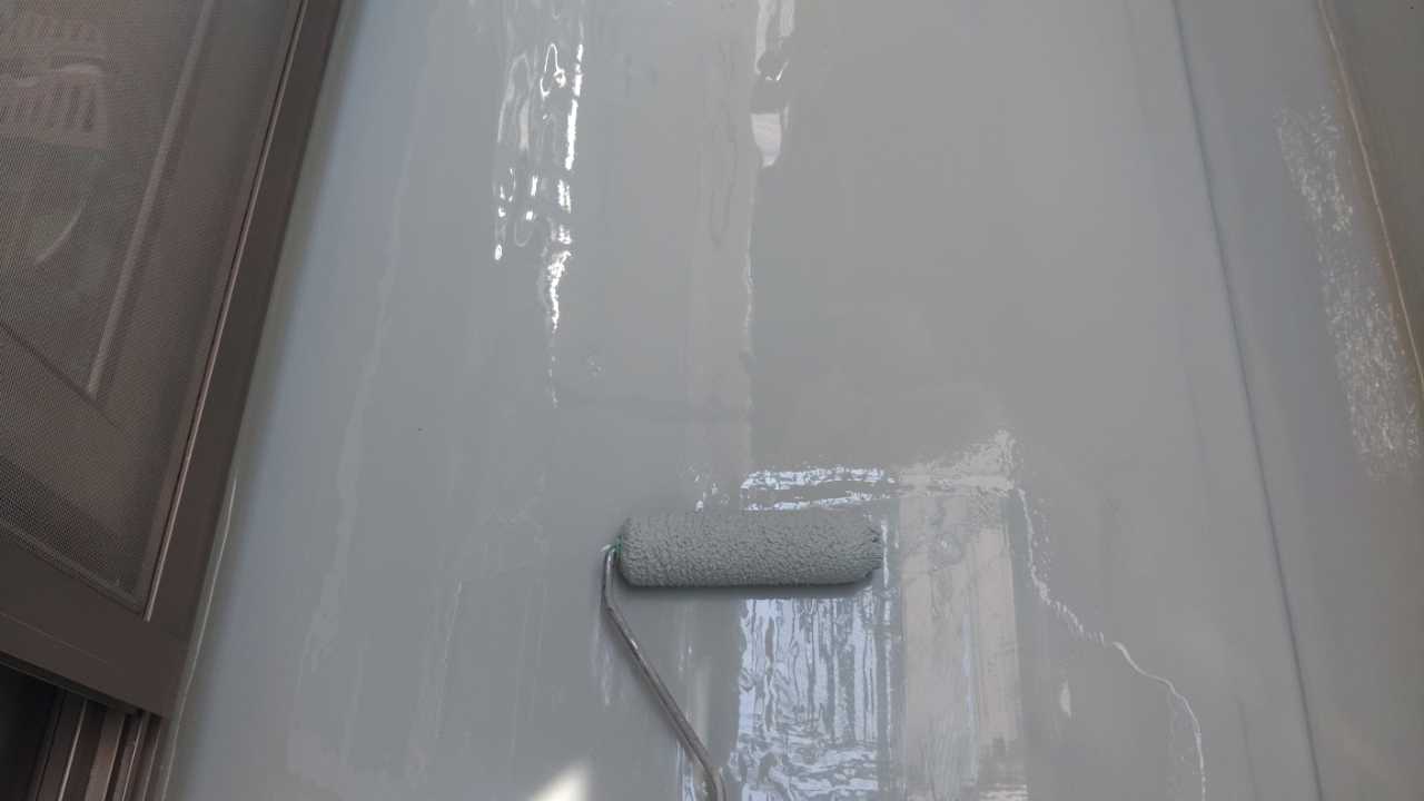 ウレタン防水塗布2回目。