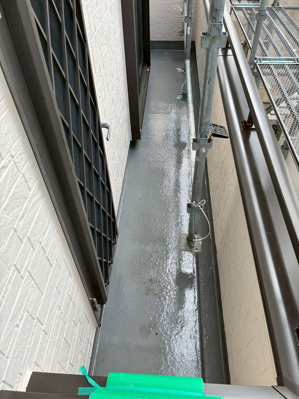 プライマー塗布します。