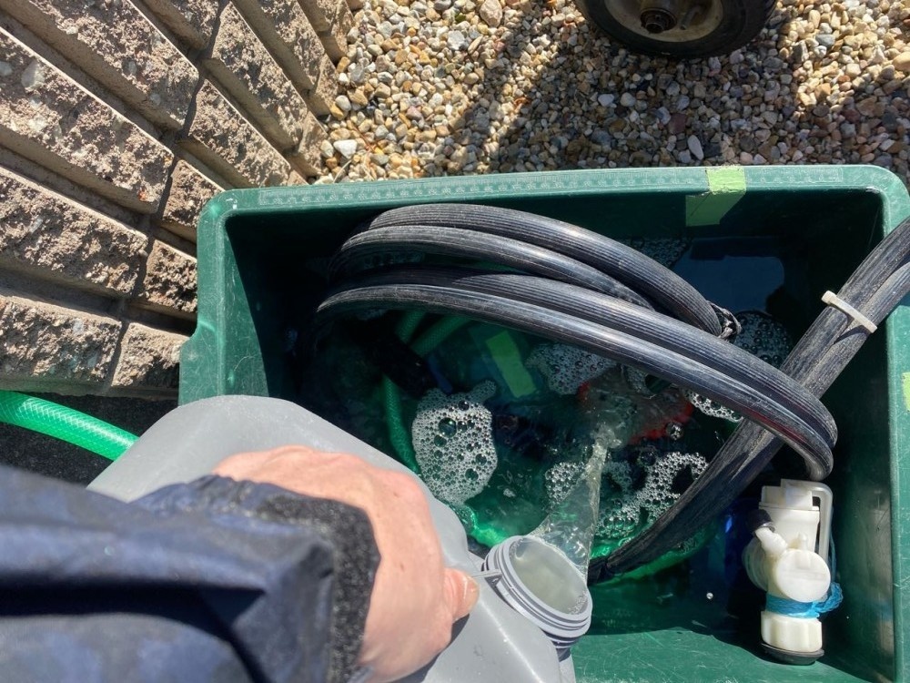 バイオ洗浄原液混入。
