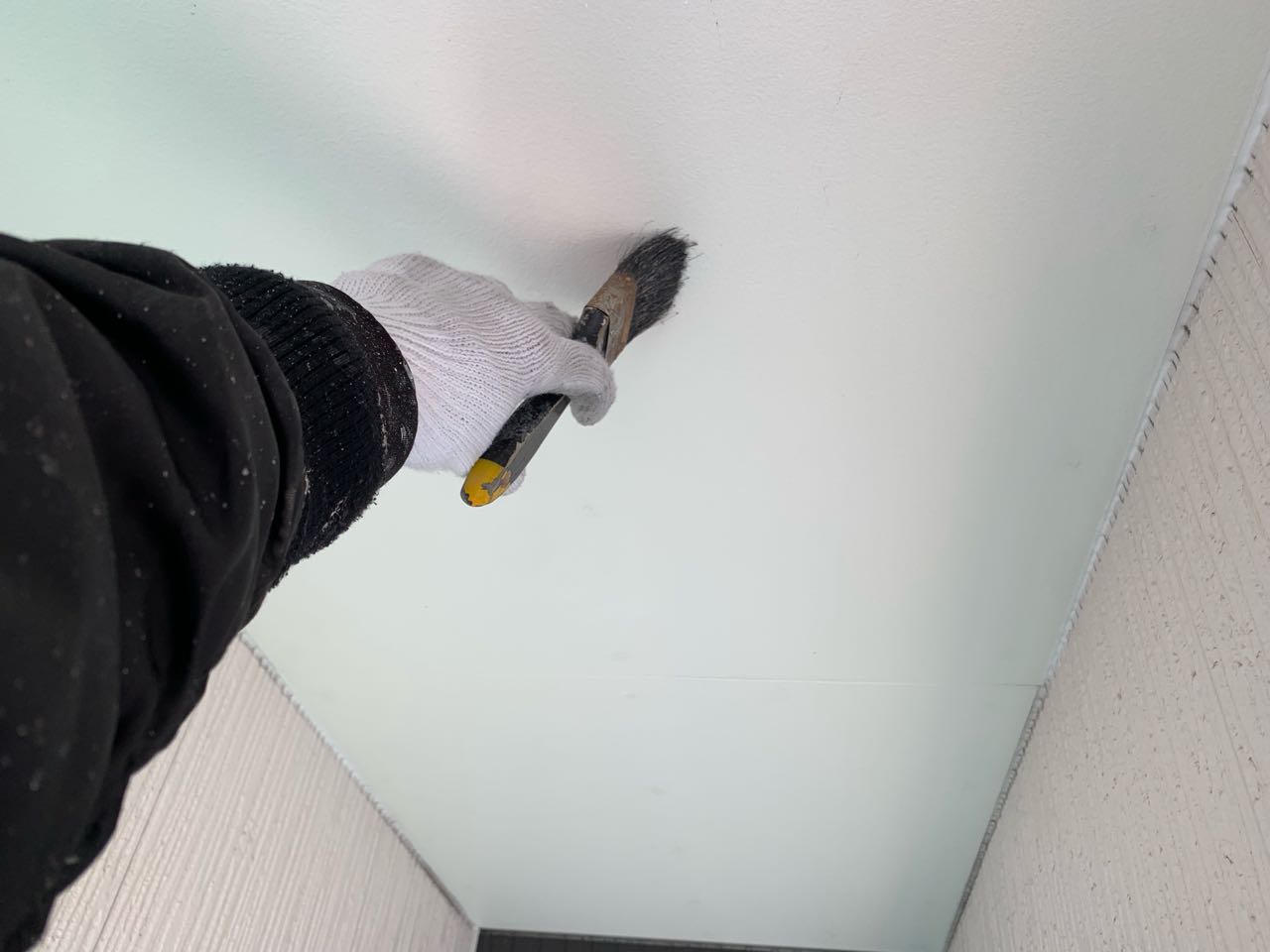 ケレン作業です。