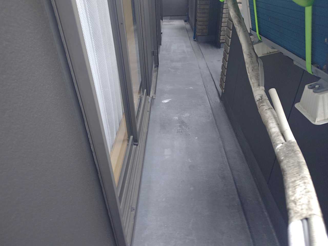 プライマー塗布します。