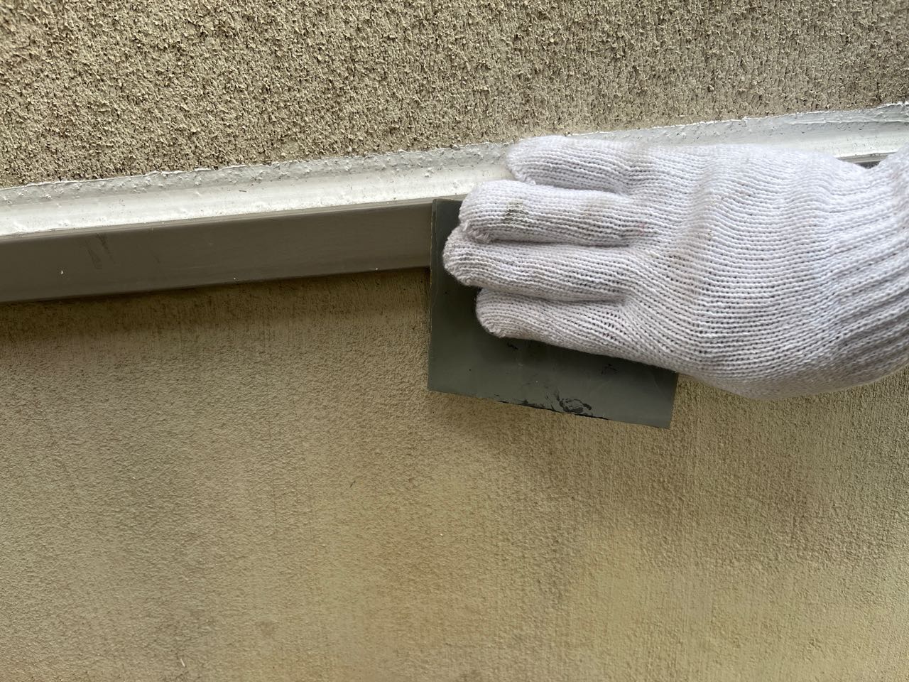 ケレン作業です。