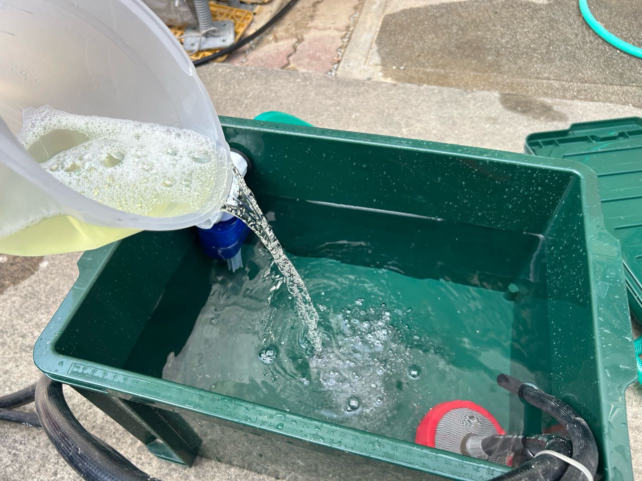 バイオ洗浄原液混入。