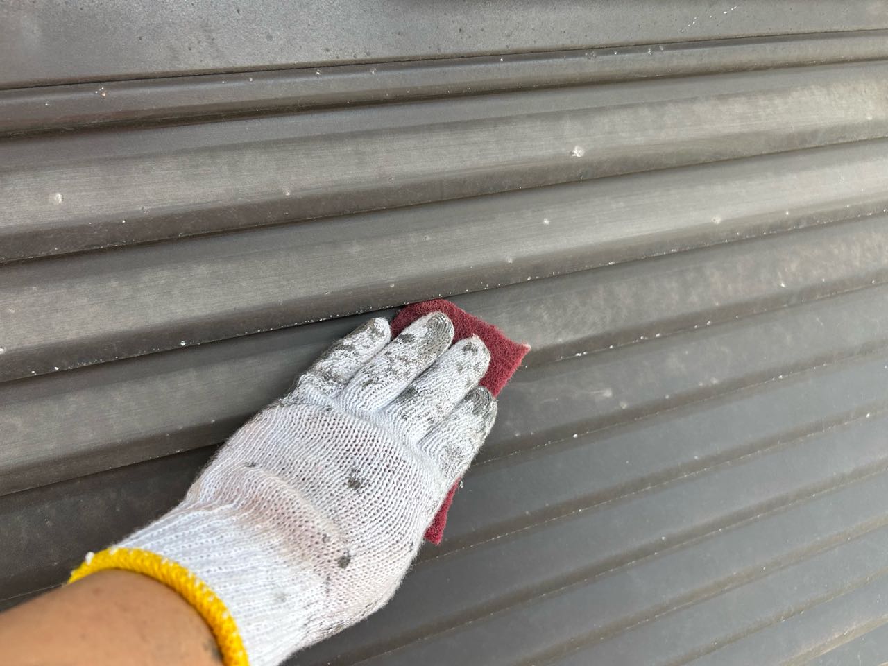 ケレン作業です。