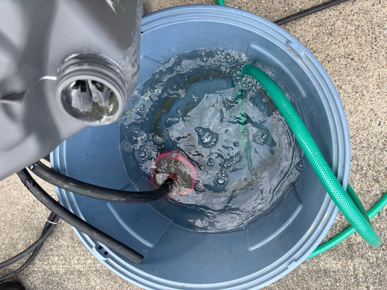 バイオ洗浄原液混入。