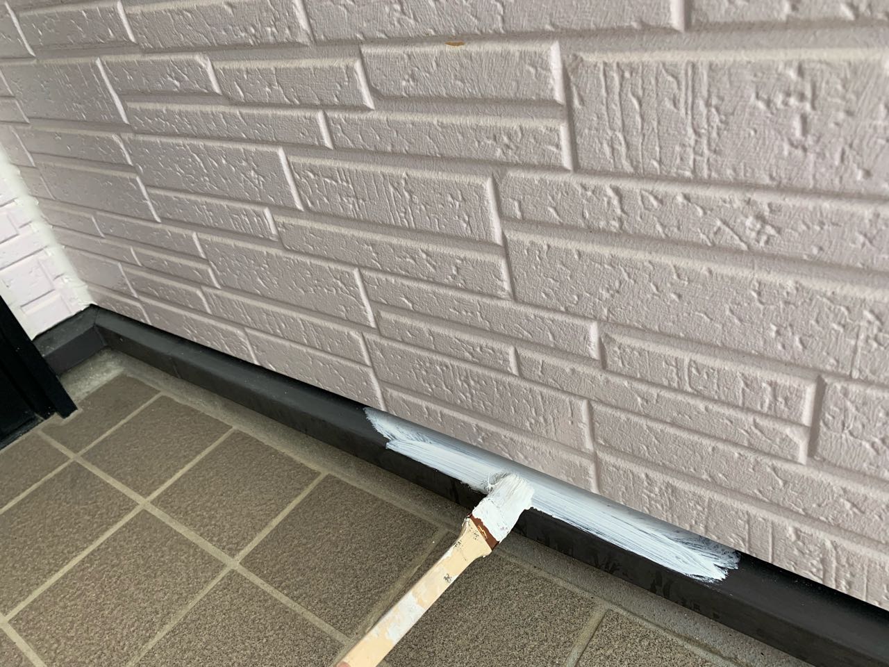 下塗りです。