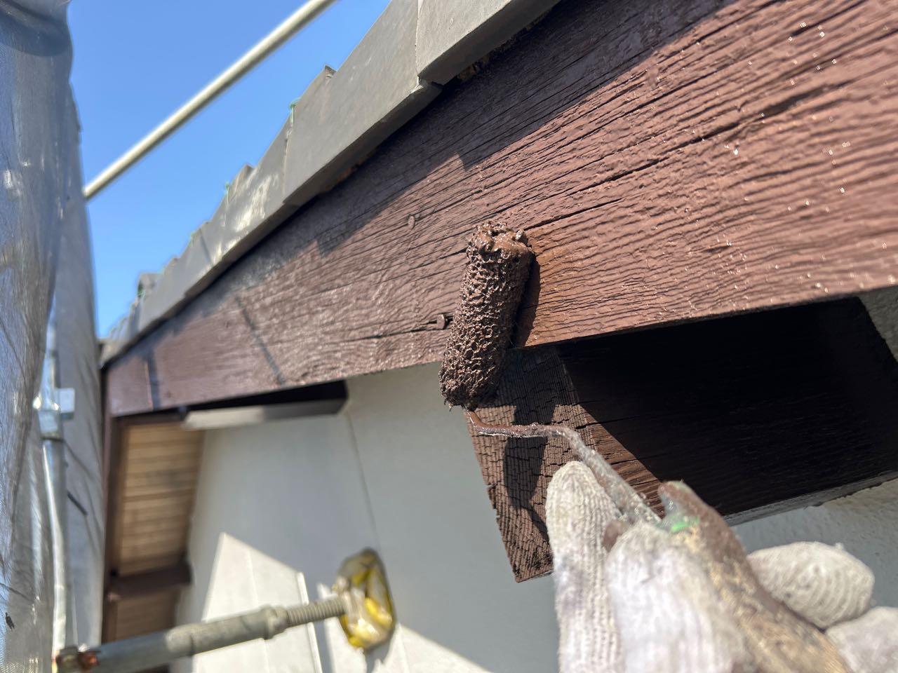 仕上げ塗装2回目です。