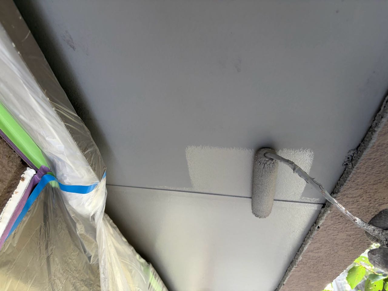 仕上げ塗装2回目です。