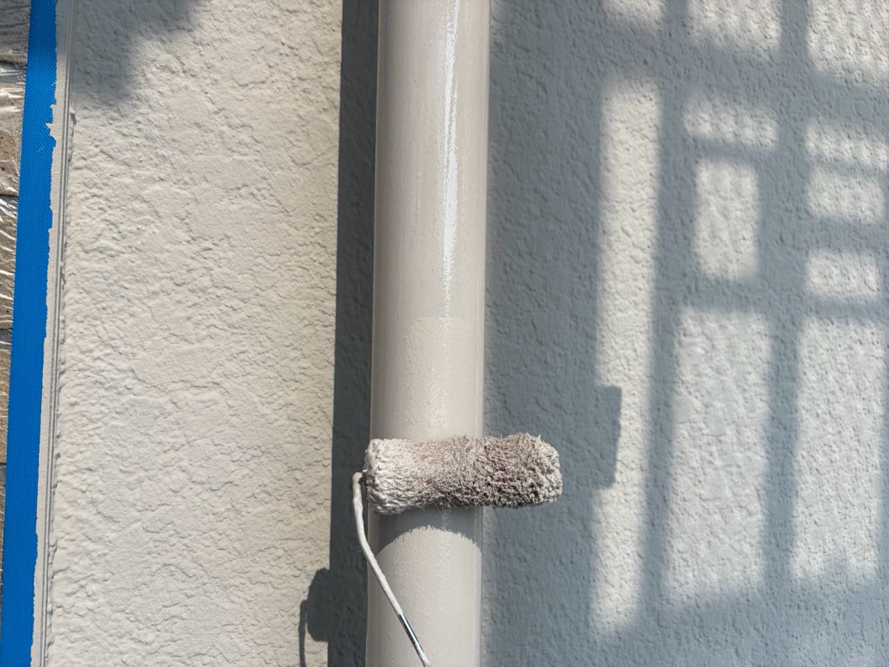 仕上げ塗装2回目です。