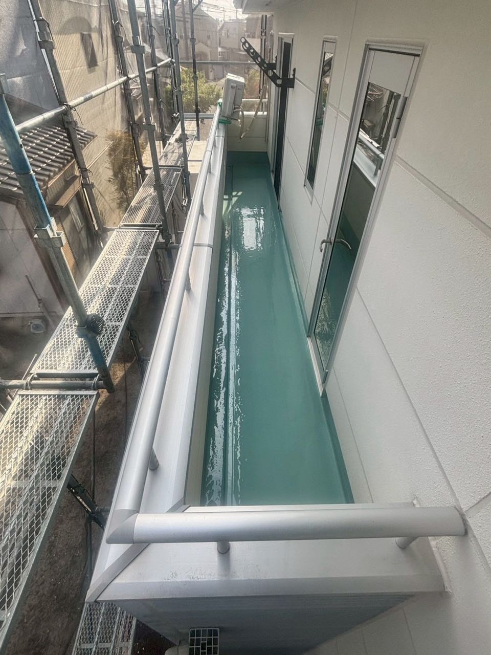ウレタン防水塗布2回目。