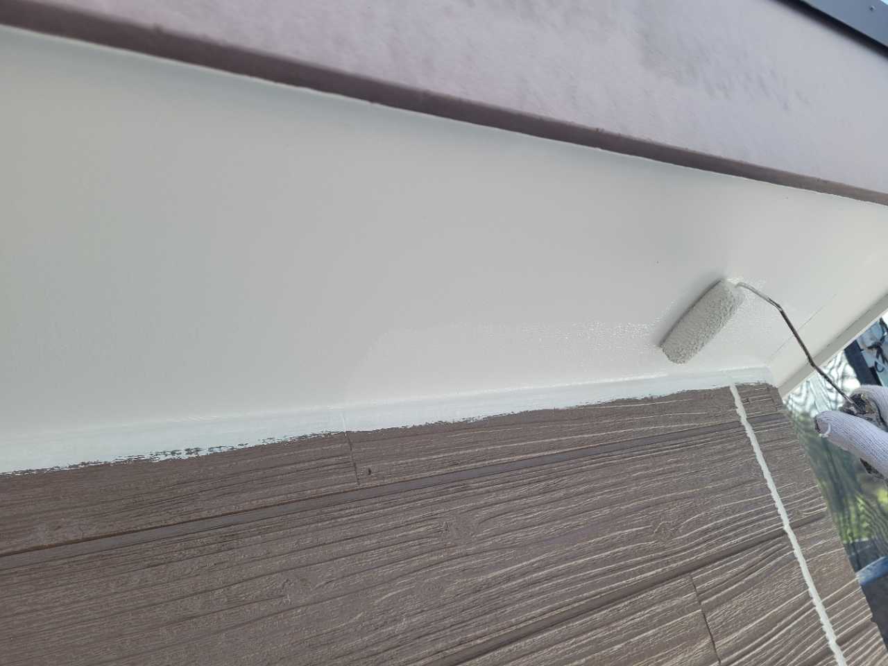 仕上げ塗装2回目です。