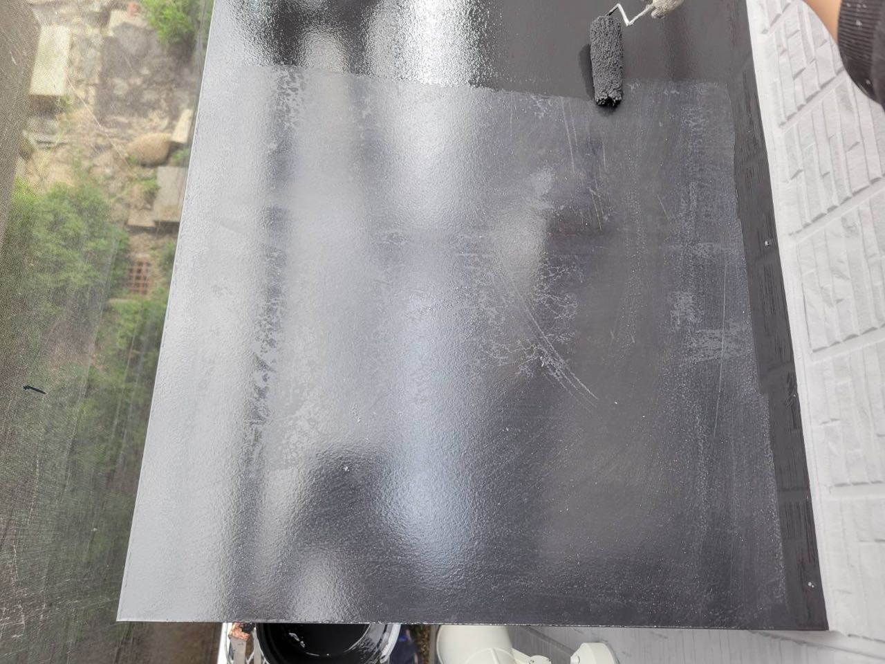 仕上げ塗装2回目です。