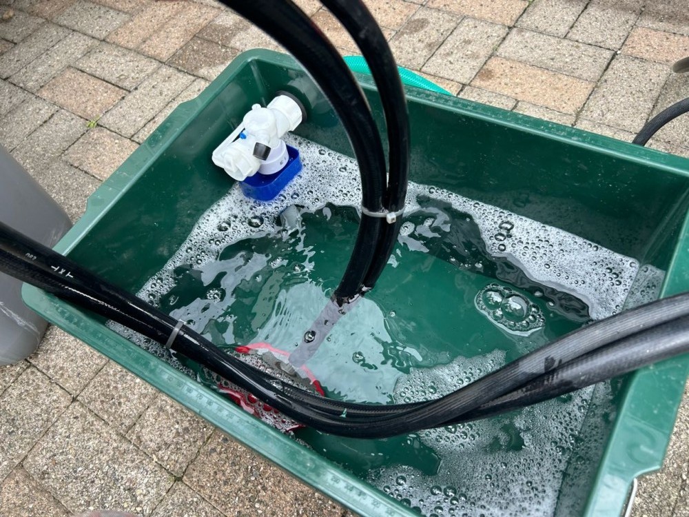 バイオ洗浄原液撹拌。