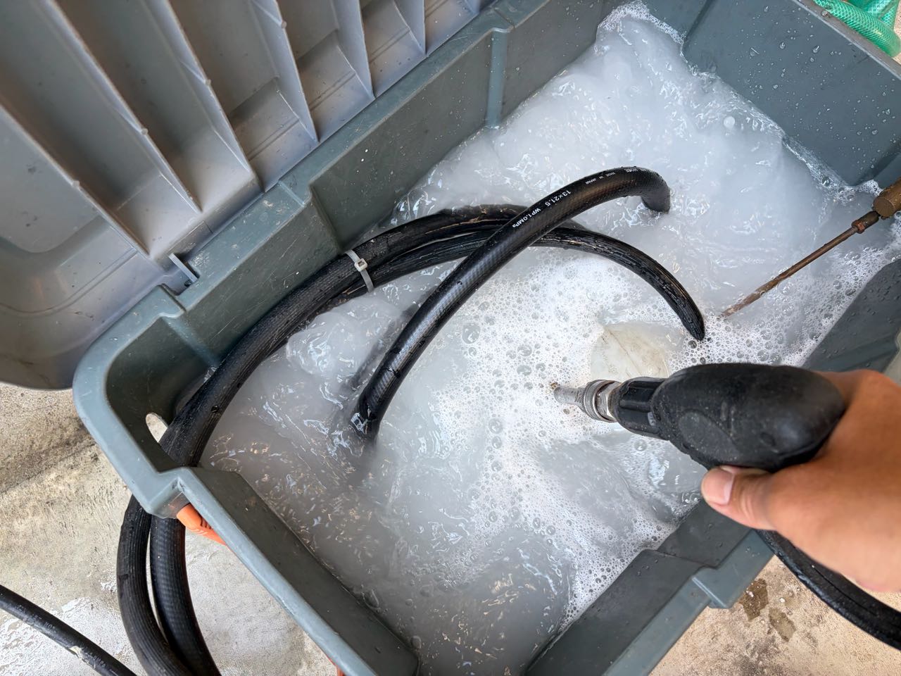 バイオ洗浄原液撹拌。