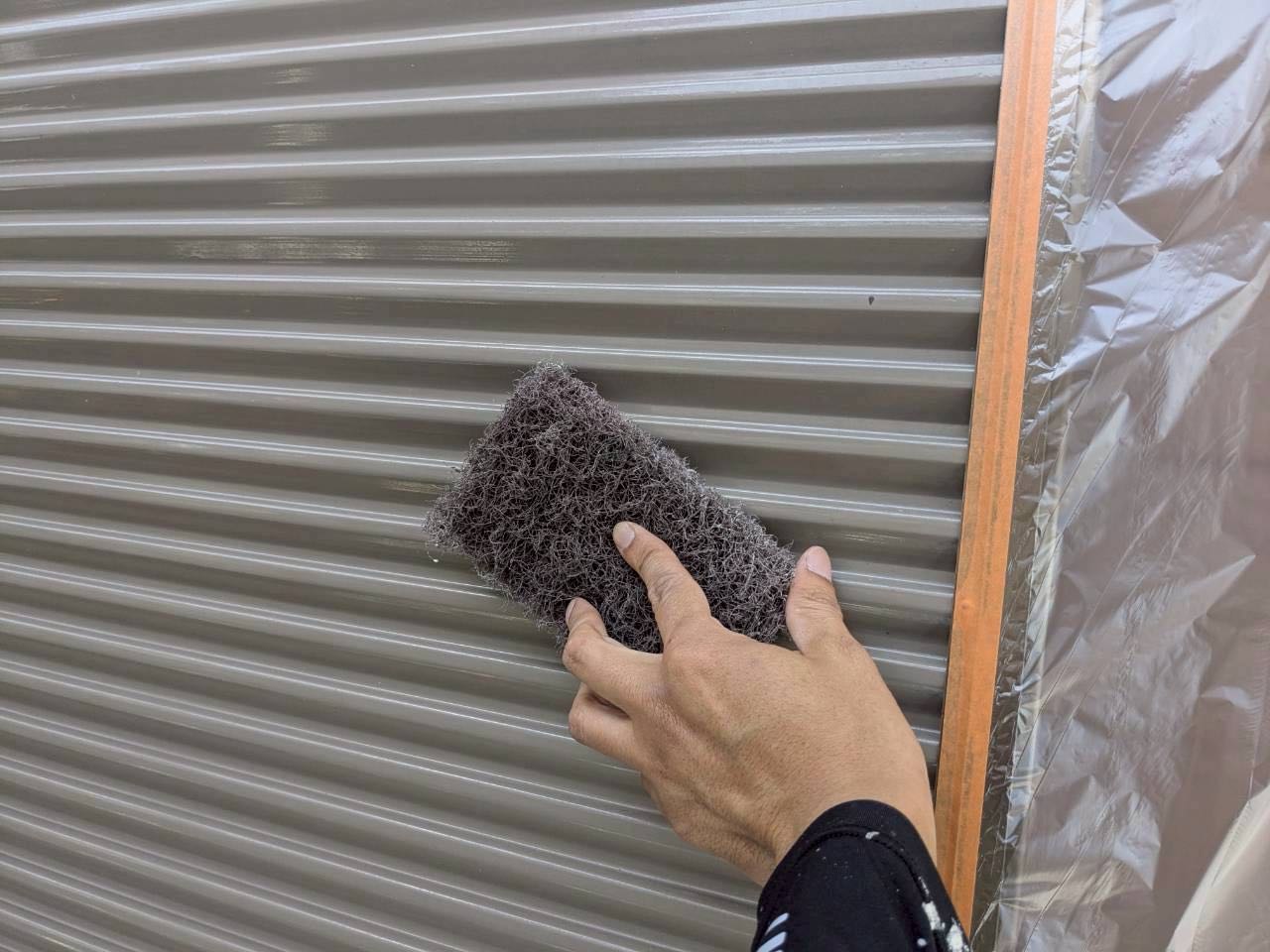 ケレン作業です。