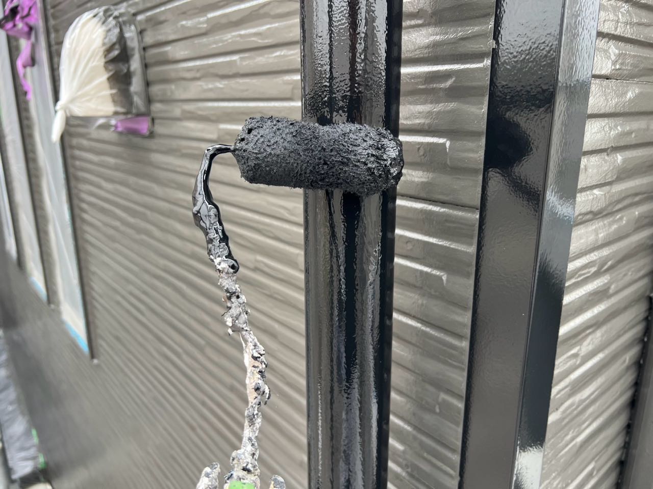 仕上げ塗装2回目です。