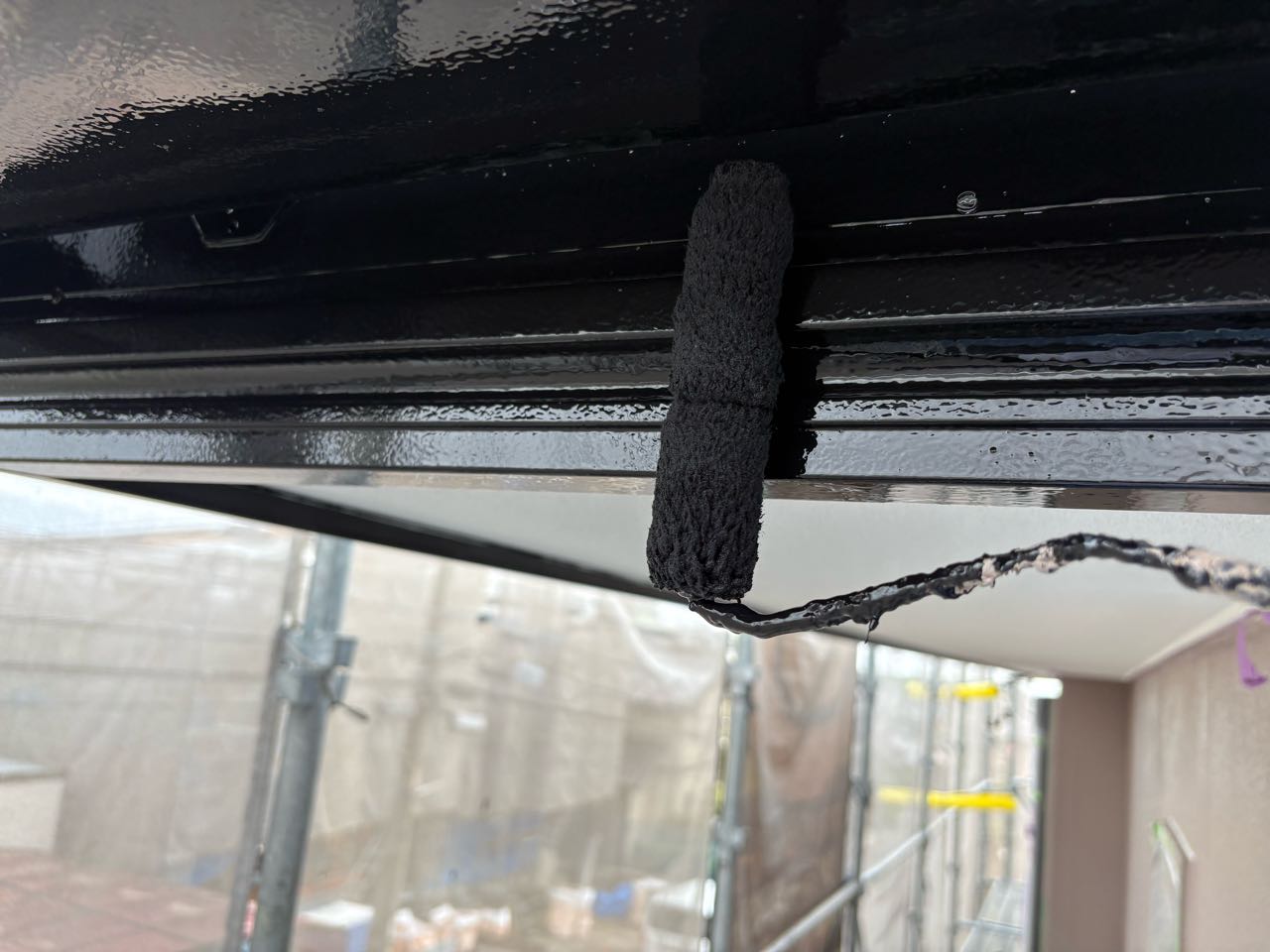 仕上げ塗装2回目です。