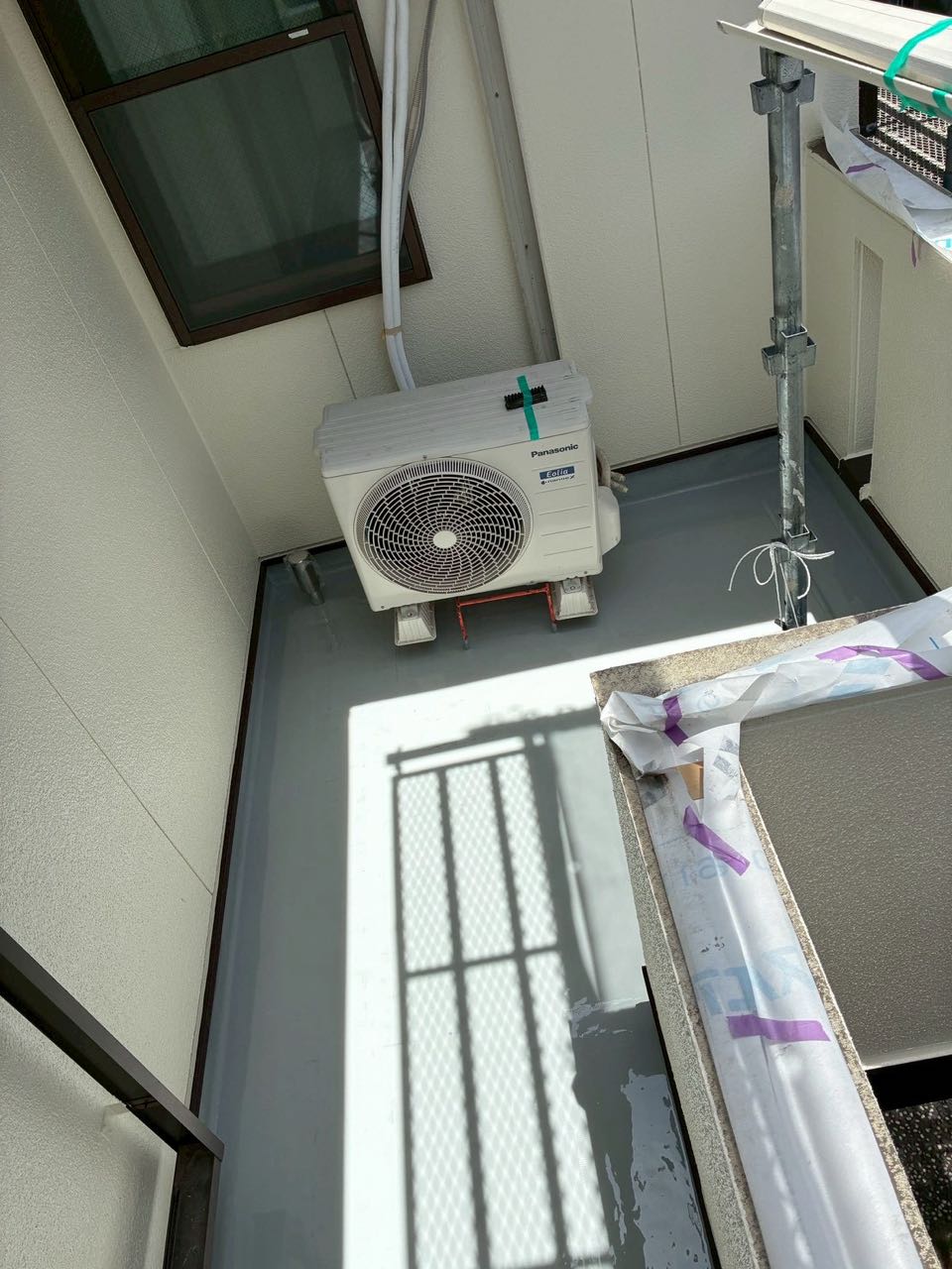 ウレタン防水塗布2回目。