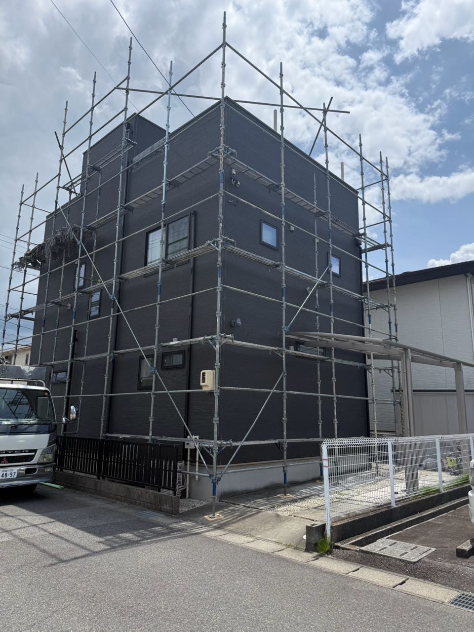 施工中です。