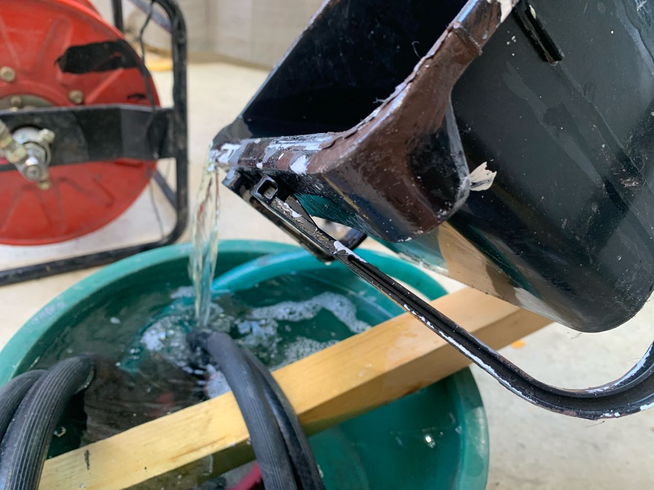 バイオ洗浄原液混入。