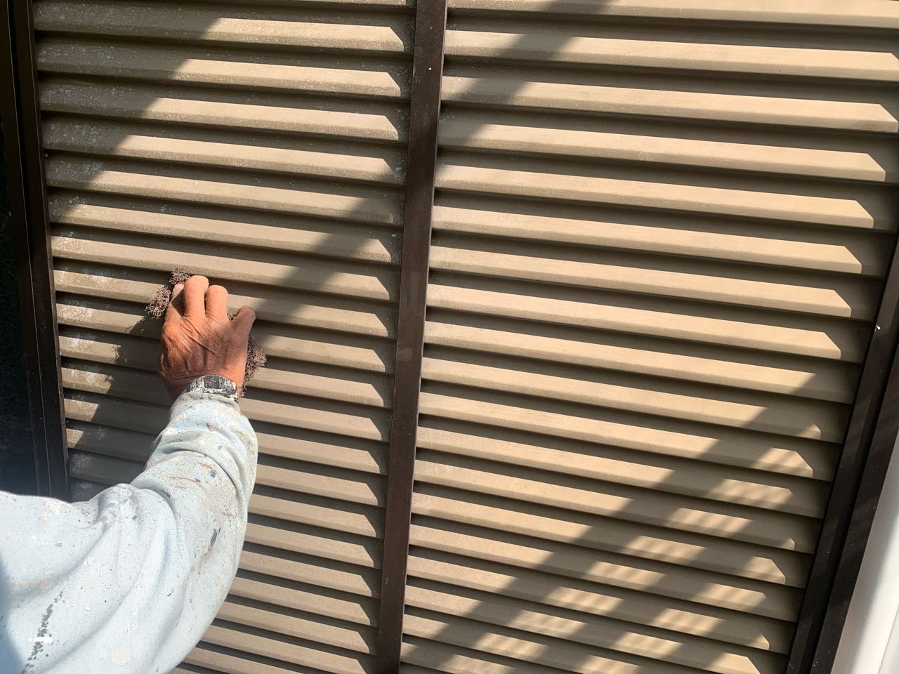 ケレン作業です。