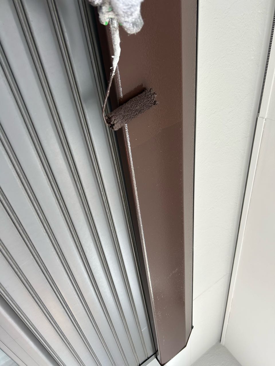 仕上げ塗装2回目です。