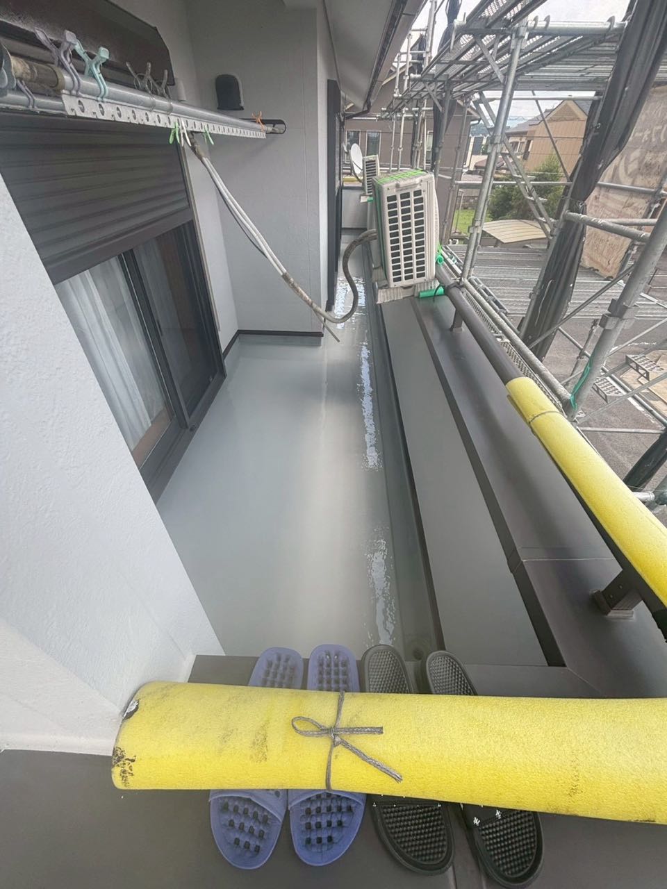ウレタン防水塗布2回目。