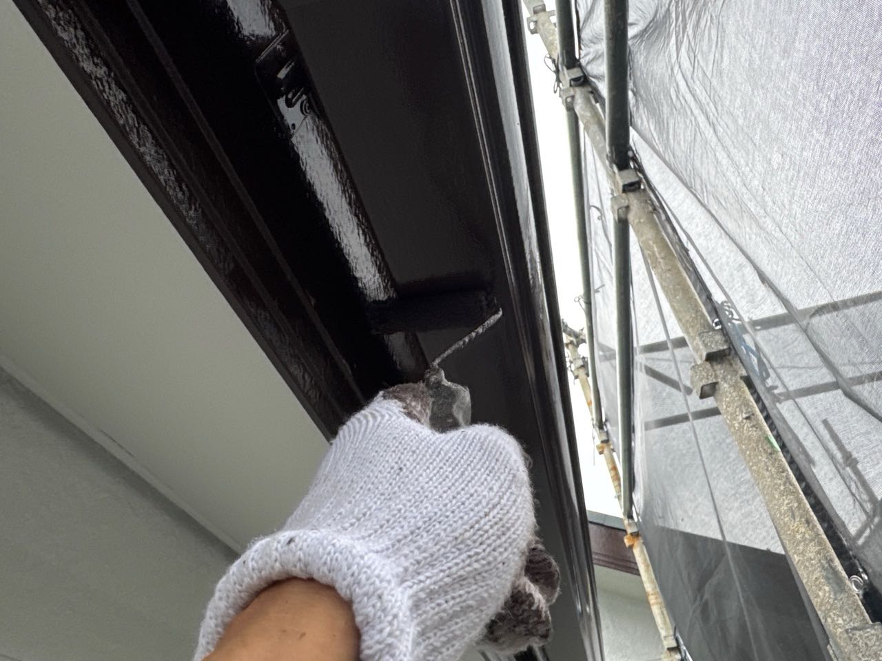 仕上げ塗装2回目です。