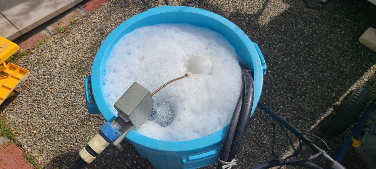 バイオ洗浄原液撹拌。