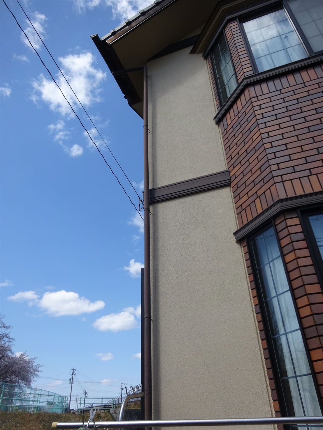 雨樋の補修　大きな被害になる前に