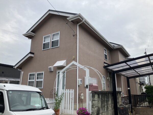 豊田市東山町 N様邸 外壁塗装・ベランダ防水・屋根カバー工法施工事例