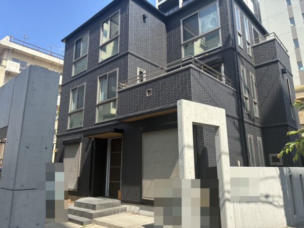 トヨタホーム様施工のお住まいの名古屋市東区 U様邸 外壁塗装・屋上防水施工事例